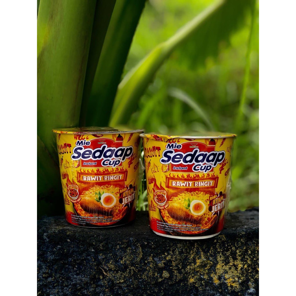 

MIE INSTAN KUAH SEDAAP CUP AYAM JERIT RAWIT BINGIT 75GR