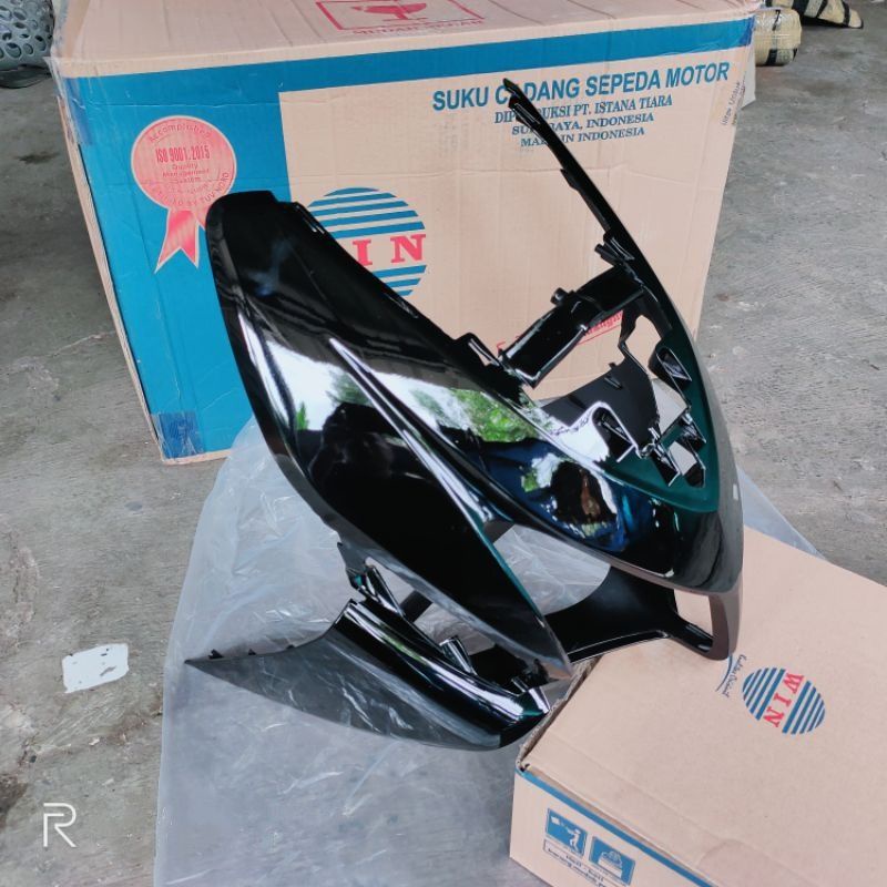 Tameng Vario 110 karbu