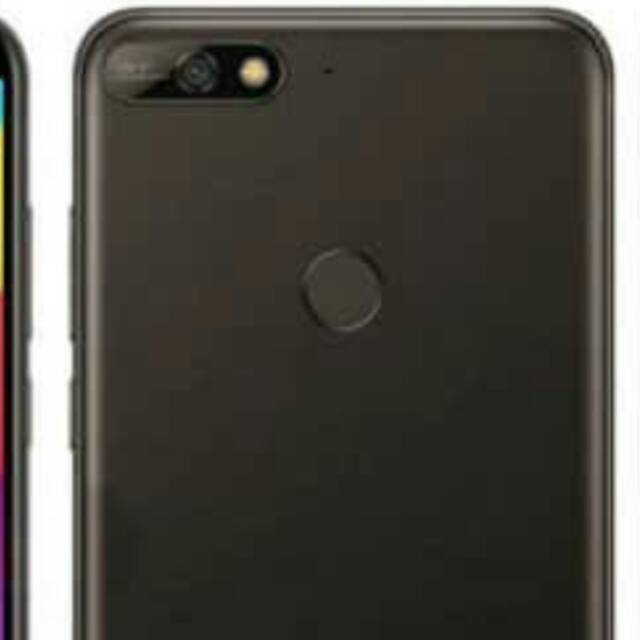Huawei Enjoy 8 rear lens camera