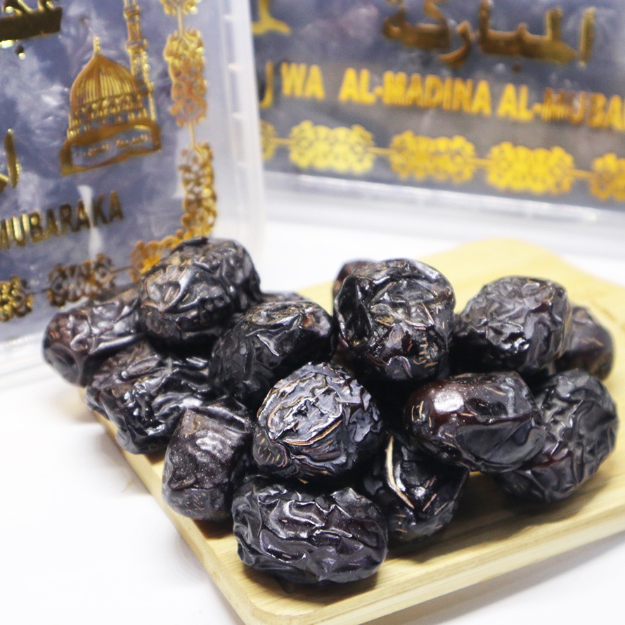 KURMA AJWA ALIYAH MADINAH 1kg (1000gr) Ajwa premium fresh ajwah madinah |  Shopee Indonesia