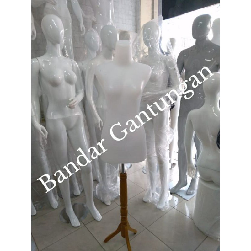 Manekin Dress Making Cewe/Manekin Setengah Badan Plastik/Patung Manekin DM Cewek Tanpa Kepala