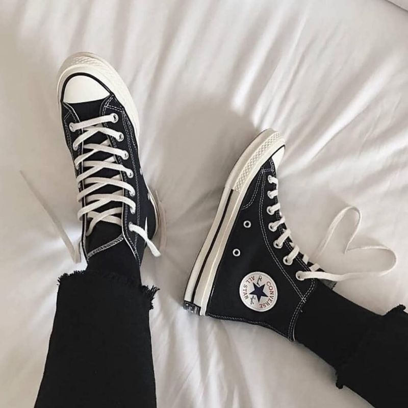 SEPATU IMPORT CONVERSE 70S BLACK WHITE HIGH PREMIUM QUALITY VIETNAM SNEAKERS PRIA WANITA CEWEK COWOK KADO HADIAH BERKUALITAS TERJANGKAU AWET GRAB GOJEK HITAM PUTIH