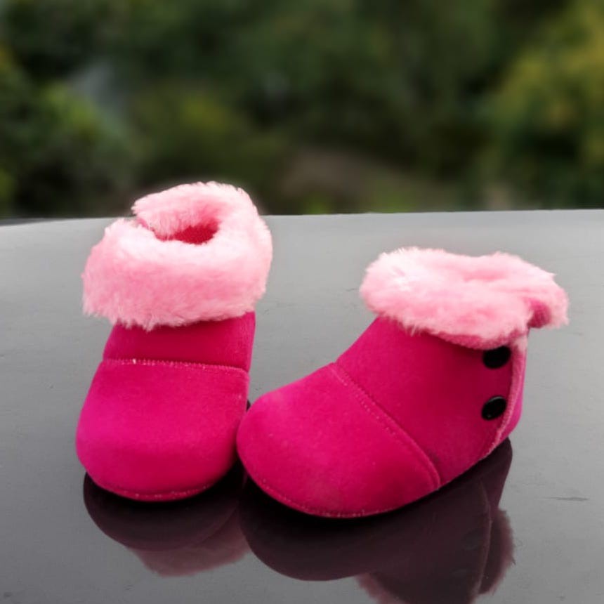 TOKOERS PRP04 Sepatu boot baby bayi new born prewalker anak 1_11 bulan motif bulu bahan lembut