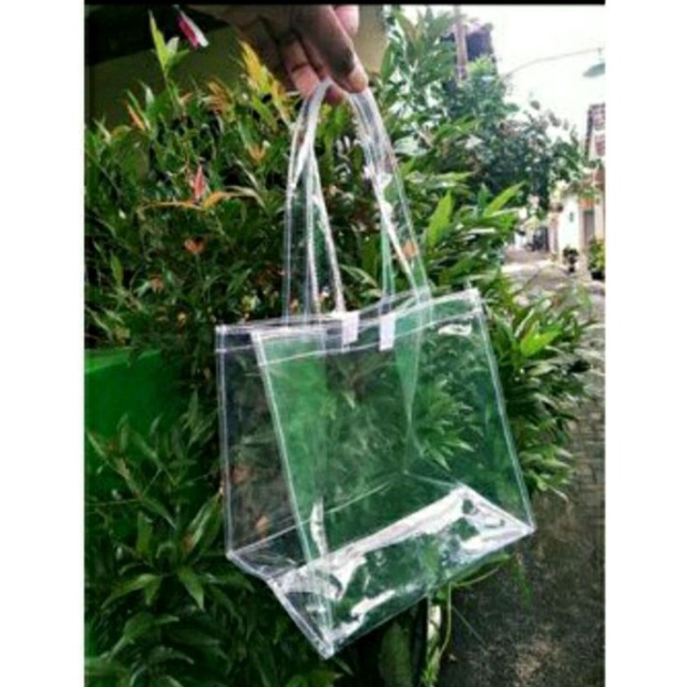 

Tas Mika Souvernir Kotak Bento 20*15*20 (L.15)