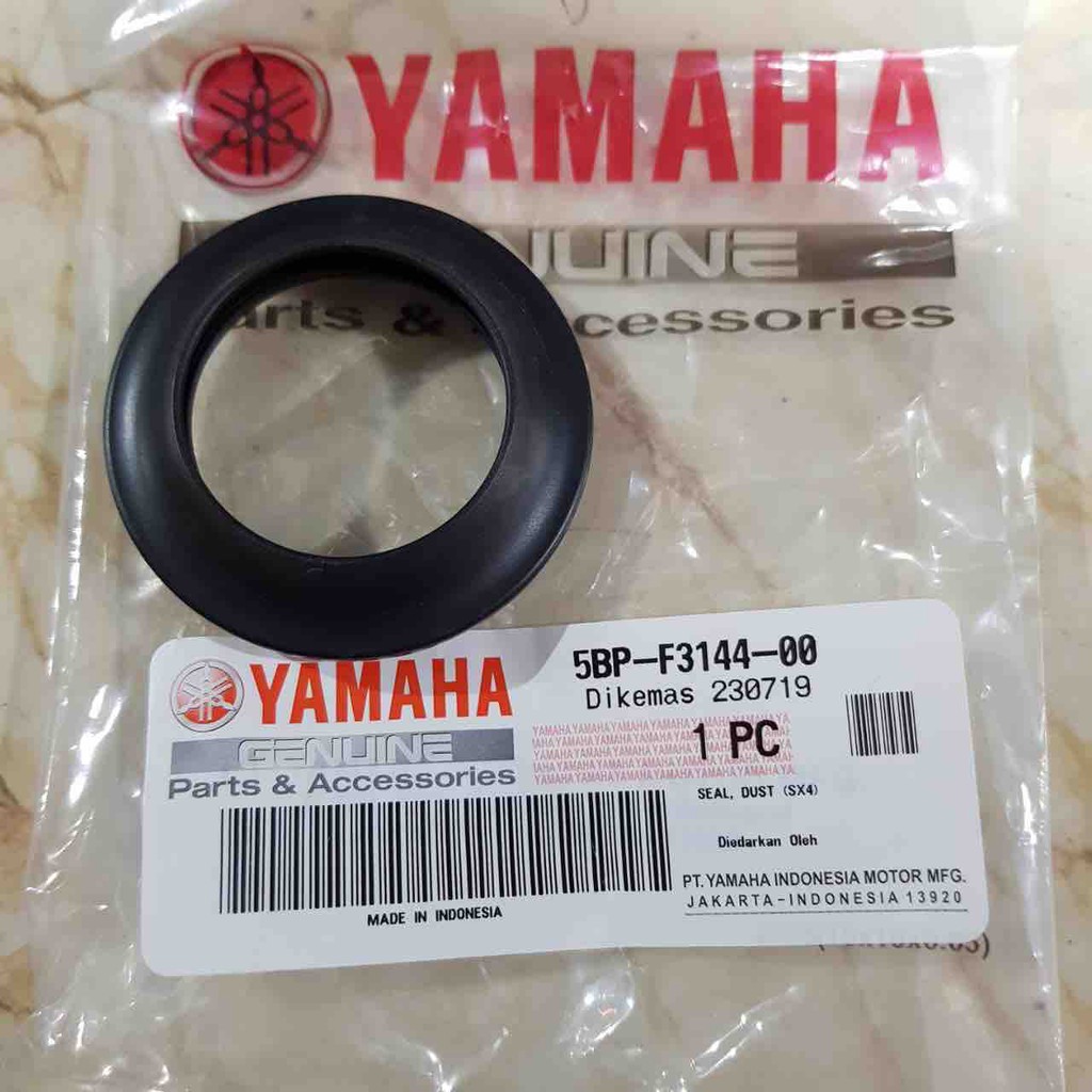 Sil Seal Debu As Shock depan - Scorpio Vixion MT R15 5BP-F3144-00