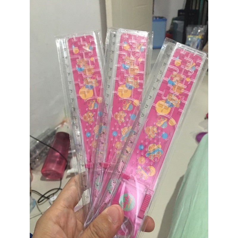 

set of 3 wiggle penggaris merah