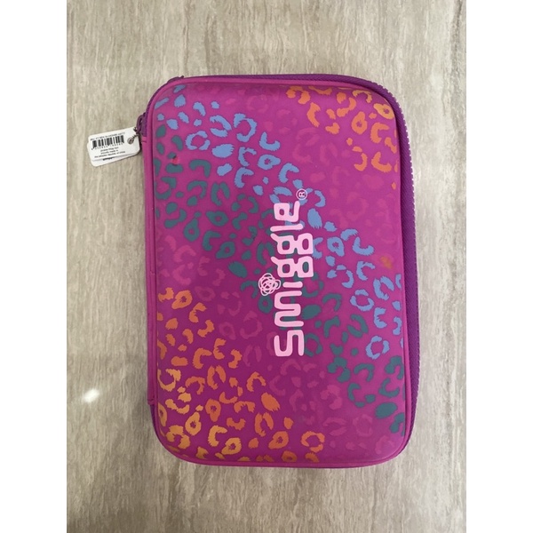 

Tempat Pensil Smiggle Hardcase (ori/ASLI) motif leopard