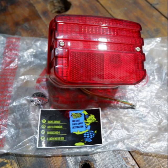 stoplamp assy honda supercup c700/c800 original nos