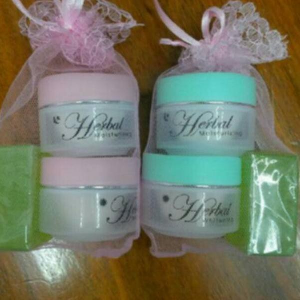 

Terupdate YFRhj CREAM HERBAL ALGAE PINK / KRIM HERBAL HIJAU/ CREAM WALET HERBAL ORIGINAL 83 Terkini