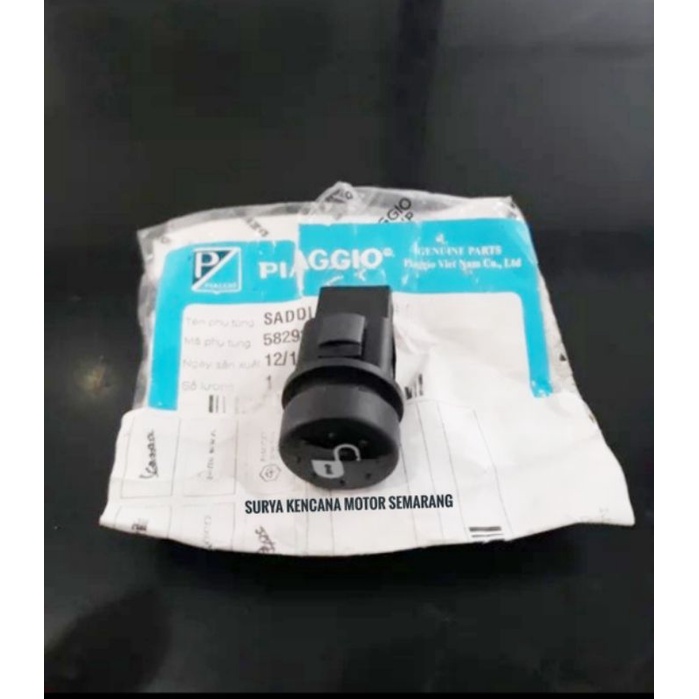 Tombol saklar pembuka buka jok sadel single panjang otomatis Vespa Matic Primavera Sprint iget origi