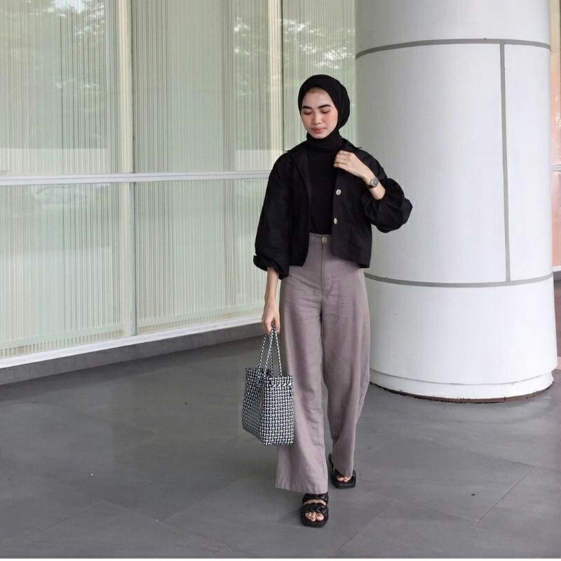 KEMEJA CROP WANITA PUTIH CREAM KOREAN KEMEJA CEWEK MURAH TERBARU KEKINIAN KEMEJA SHIRT RAYON CRINKLE KEMEJA CASUAL POLOS LENGAN PANJANG SKODER CROP TOP BLOUSE-KEMEJA HITAM