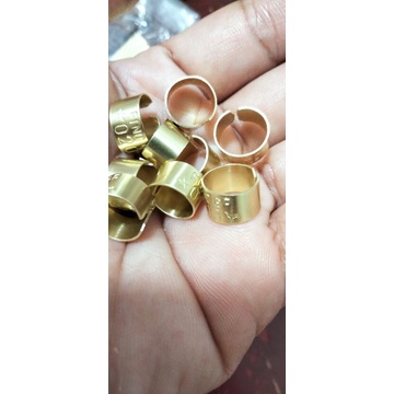 gelang anak ayam diameter 1cm. harga per 1 biji.