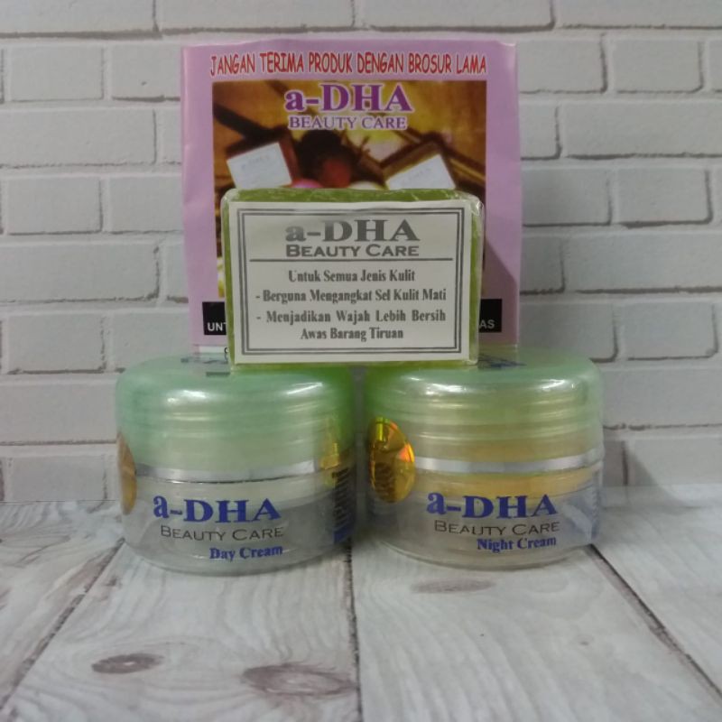 PAKET PERAWATAN WAJAH CREAM a DHA PINK &amp; HIJAU BERHOLGRAM