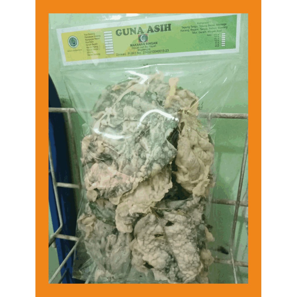 

CEMILAN TRADISIONAL - SNACK KERIPIK BAYAM
