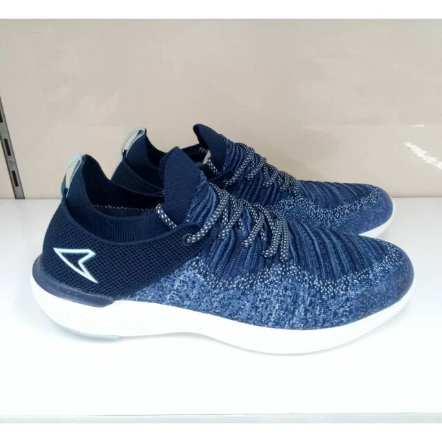 Sneaker cowok power super ringan bahan sintetis original dri bata murah nyaman keren.
