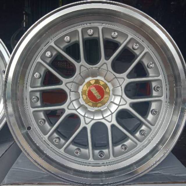 Free ongkir Velg mobil BBS r17 x 8,5/10inc hole 8 pcd 100/114,3 et 20/15
