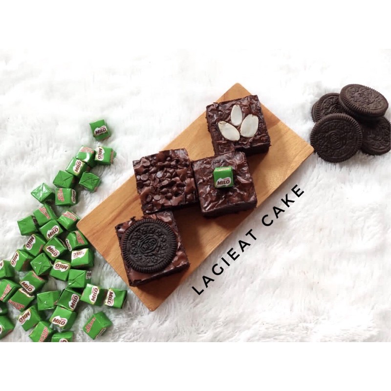 

Fudgy Brownies Sekat | Brownies Panggang | (Pre-Order)