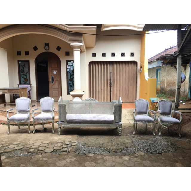 Kursi manten doyok dekor