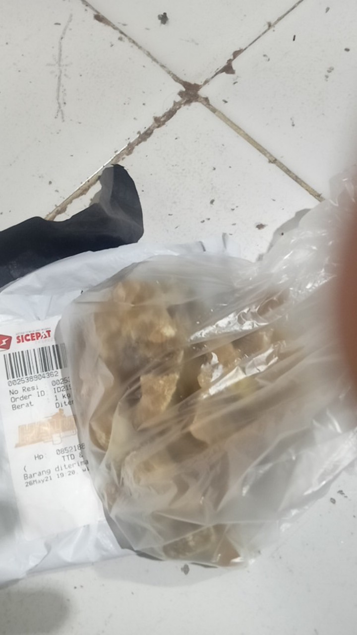 Gondorukem Arpus Gum Resin Batu Siongka 100 Gram