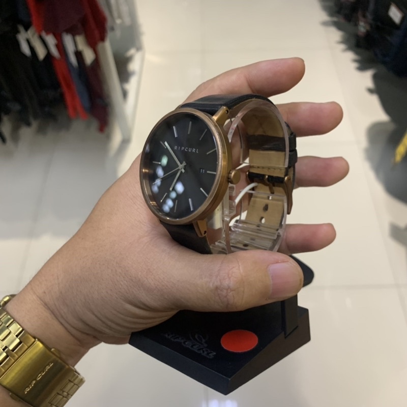 Jam tangan Ripcurl mode bronze black leather