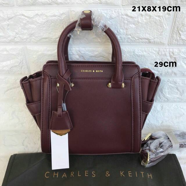 charles & keith boxy trapeze bag