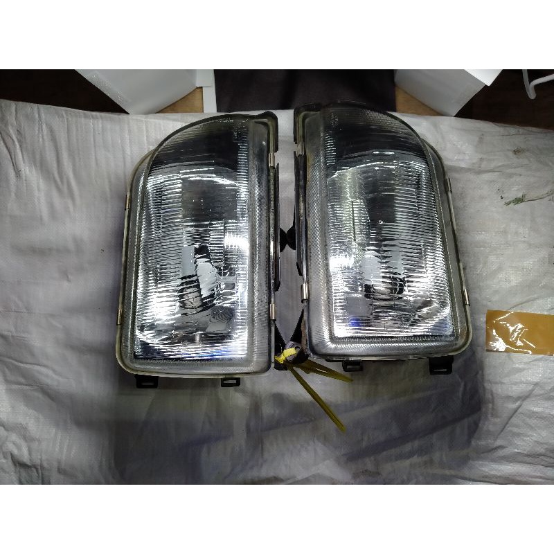 lampu depan T120SS original