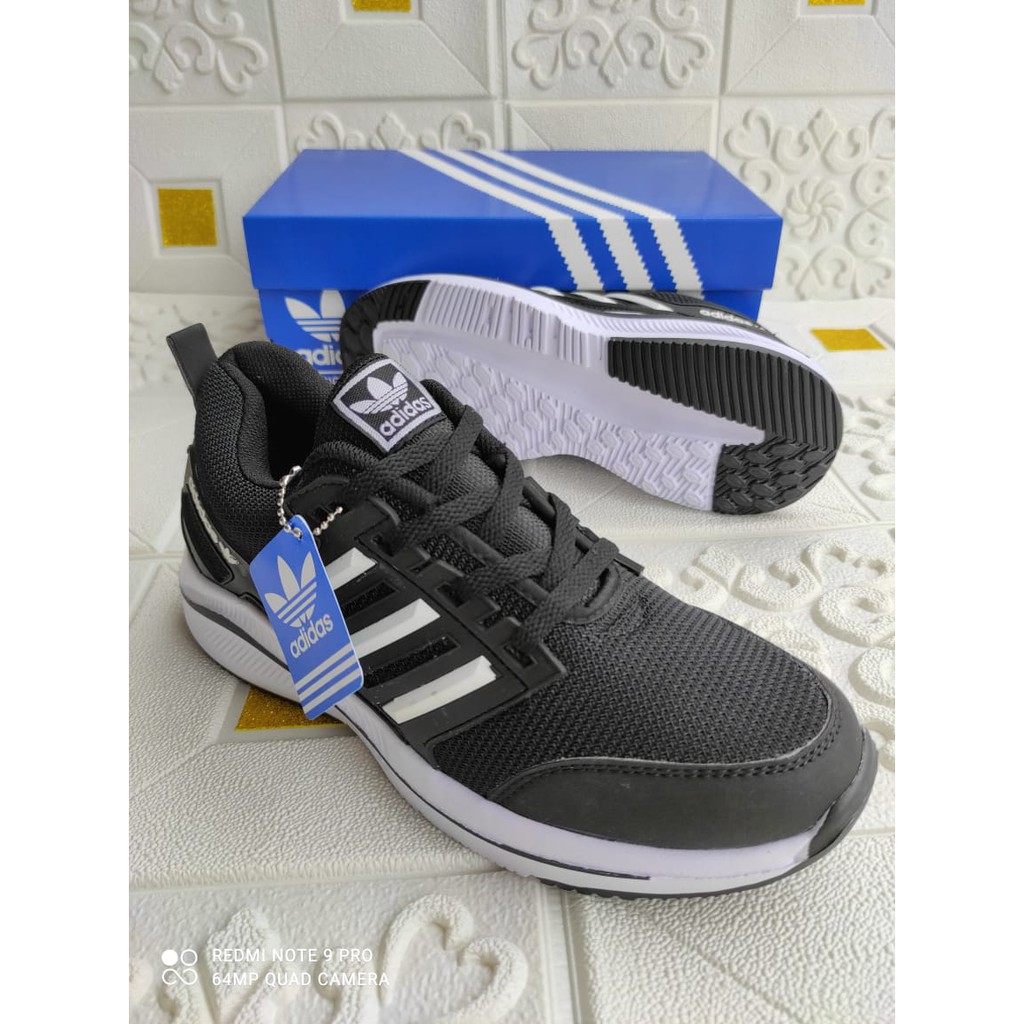 SEPATU NEO SPORT PRIA DAN WANITA / SEPATU COUPLE / SNEAKERS PRIA DAN WANITA / SEPATU OLAHRAGA
