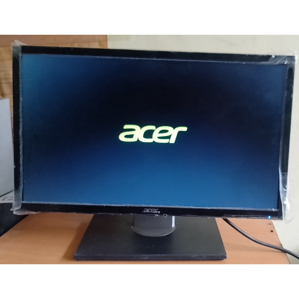 Led Monitor 22 Inci wide Sceen