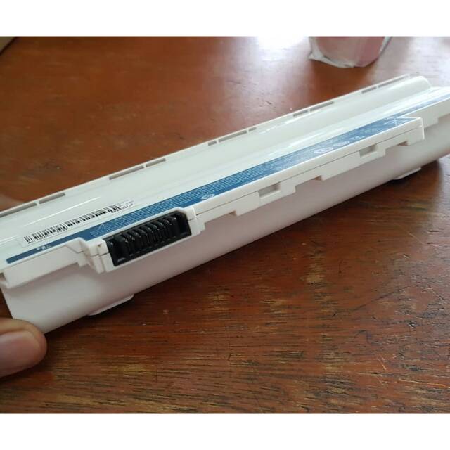 Baterai Acer Aspire one D255 D260 D270Happy Happy2 Putih