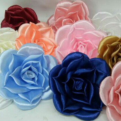 

Mawar Cubit Pita Satin isi 12pcs - Aplikasi Bunga siap pakai- Aksesories Decoration Weeding - Dll