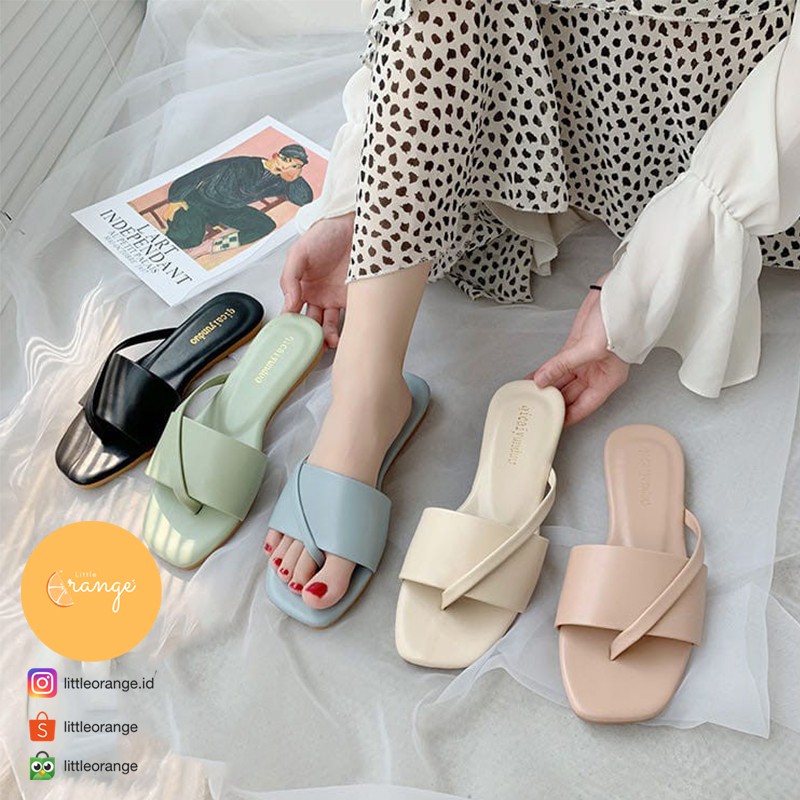 Kalina Korean Sandals