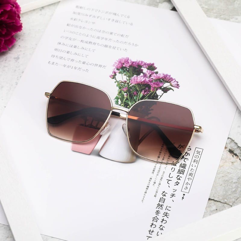 Frame Kacamata Hitam Sunglasses Diameter Besar Fashion Wanita &amp; Pria Fashion Korea Kcamata Anti SIlau Sinar UV Ultraviolet Matahari  Sunglass Model Mewah Artis Retro KCH4