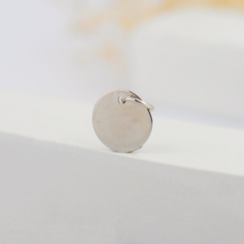 Liontin Emas Koin Inisial - Toko Emas Gadjah