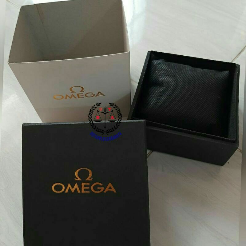 KOTAK JAM TANGAN OMEGA BOX KAYU