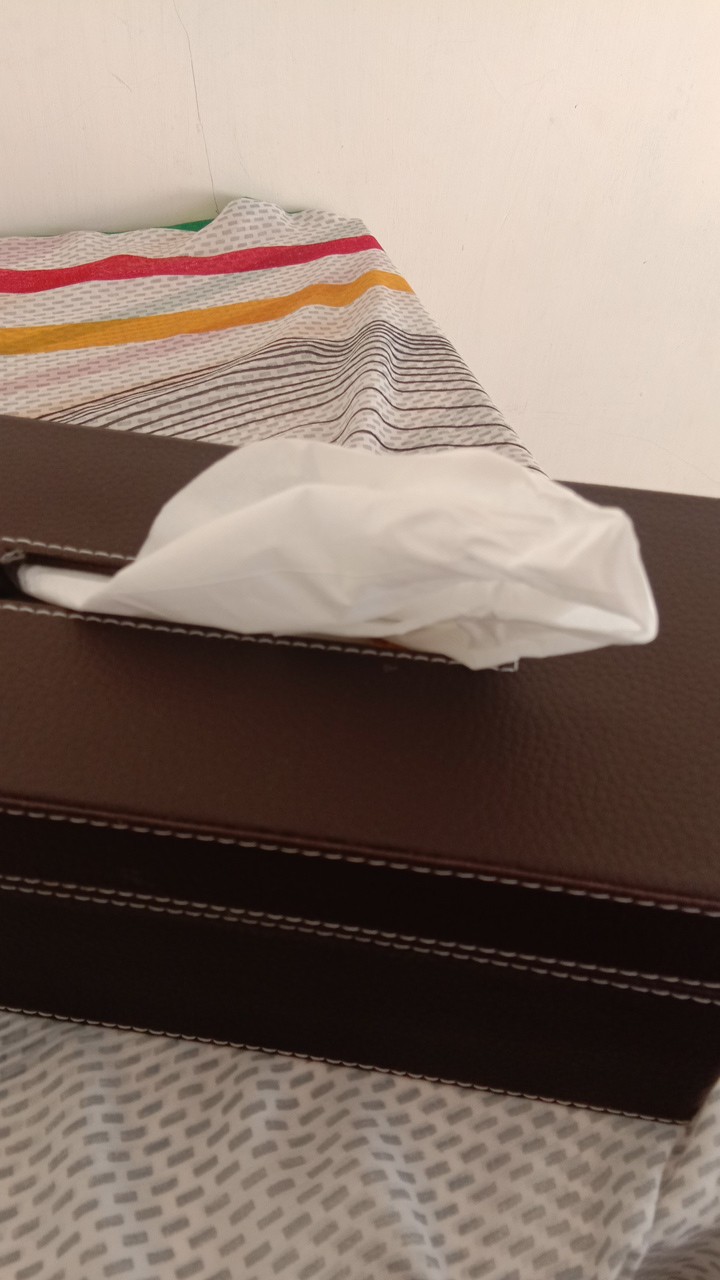 Kotak Box Tisu Vinyl 24x13x9 Cm - Coklat