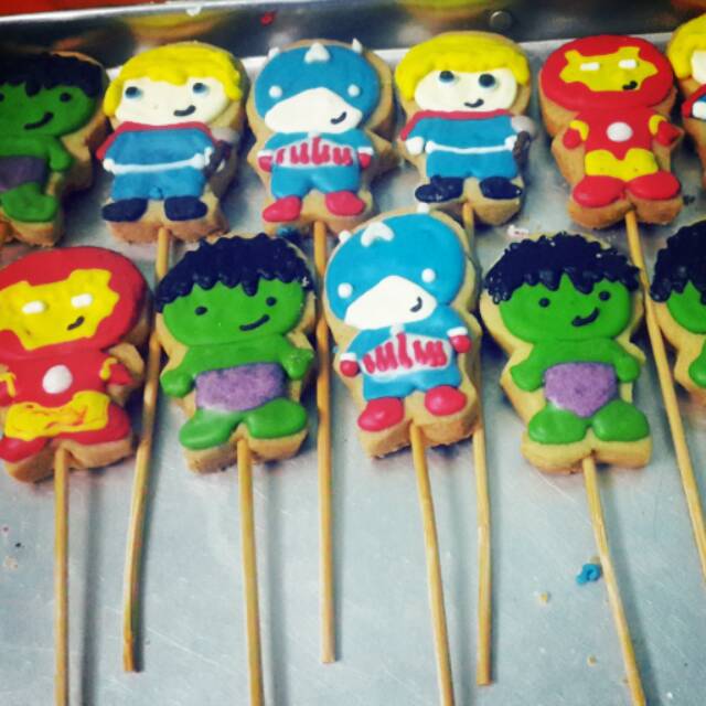

Avenger stik cookies (minimal 5 pcs)