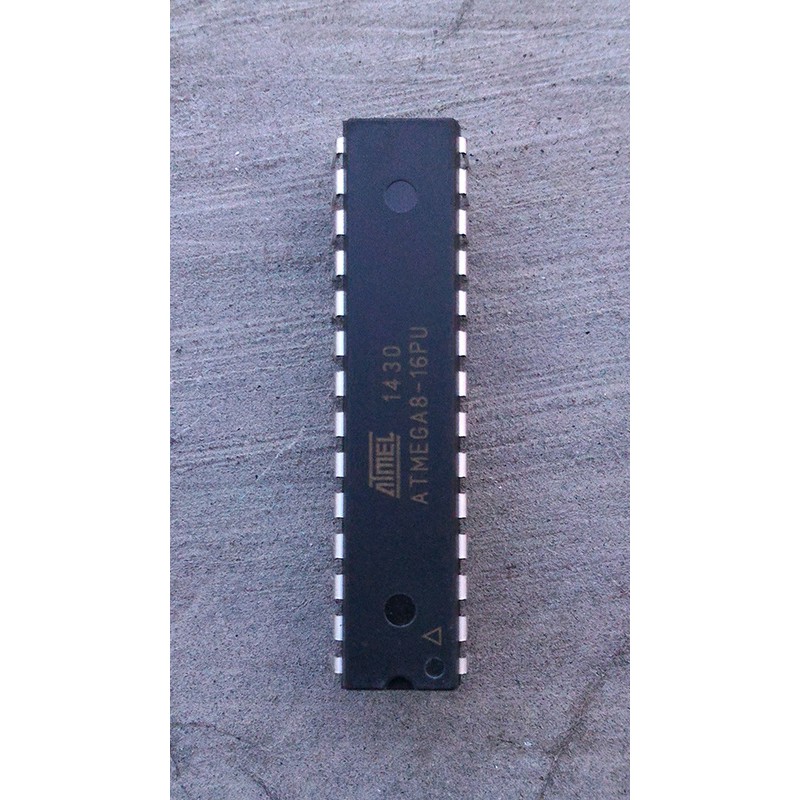 IC Atmega8-16PU