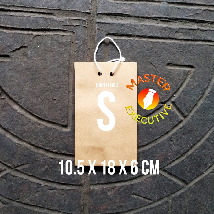 

Paper Bag Polos S Coklat - 10.5 x 18 x 6 cm - Tas Kertas Kecil