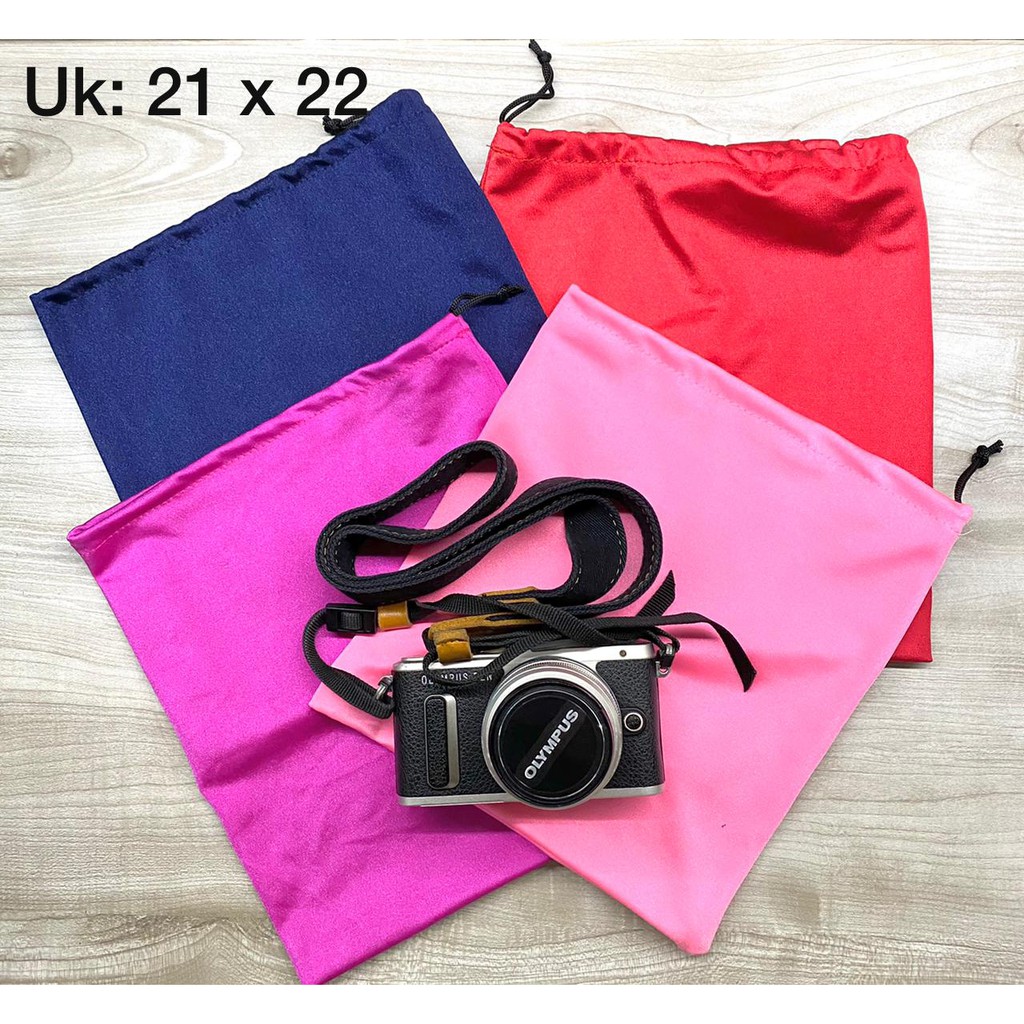 pouch serut serbaguna untuk kosmetik/kunci/adaptor/headphone dll ukuran besar dan kecil