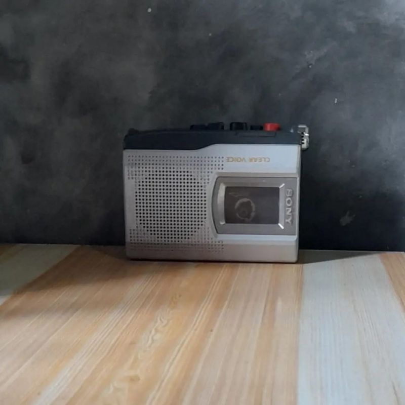 WALKMAN -SONY TCM 150-