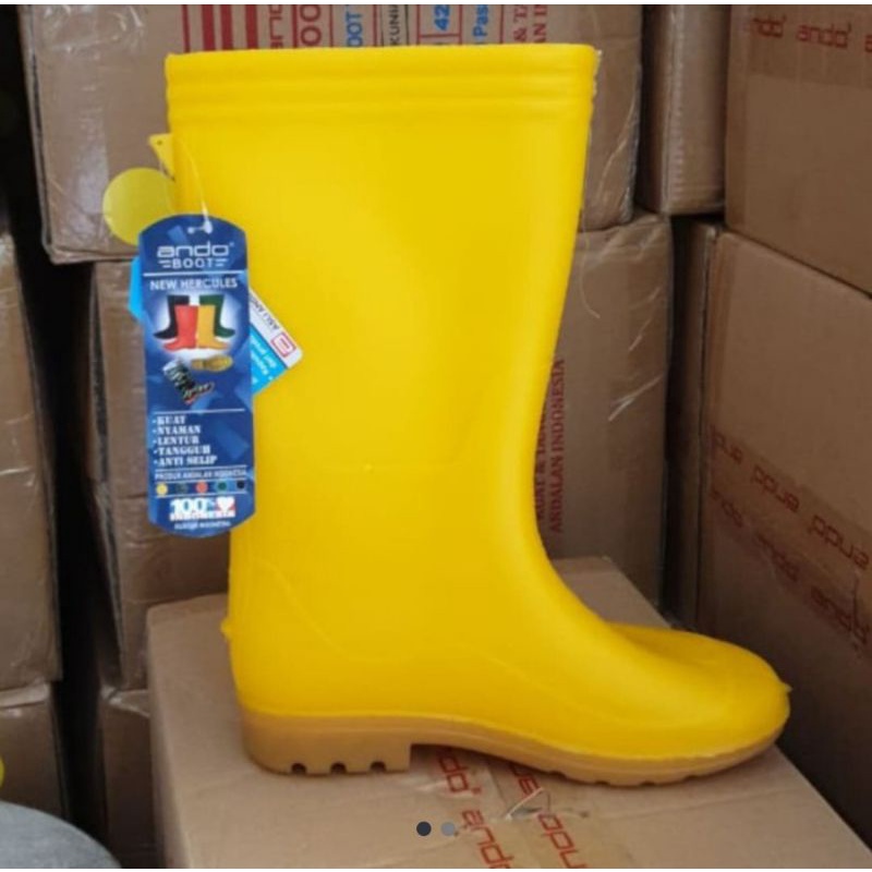 Sepatu Boot Ando Kuning