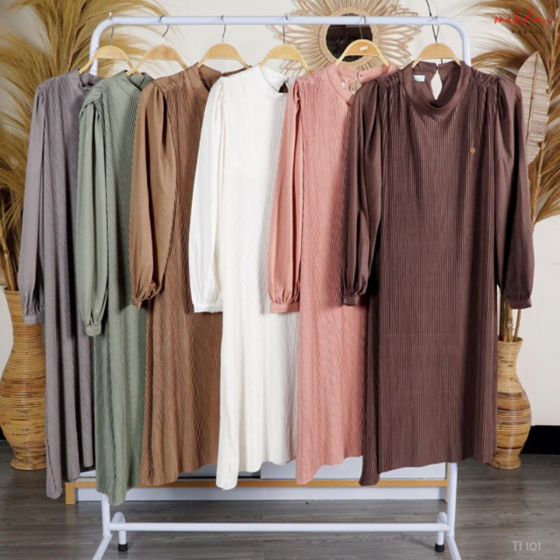 ATASAN WANITA JUMBO,TUNIK PLISKET IMPORT