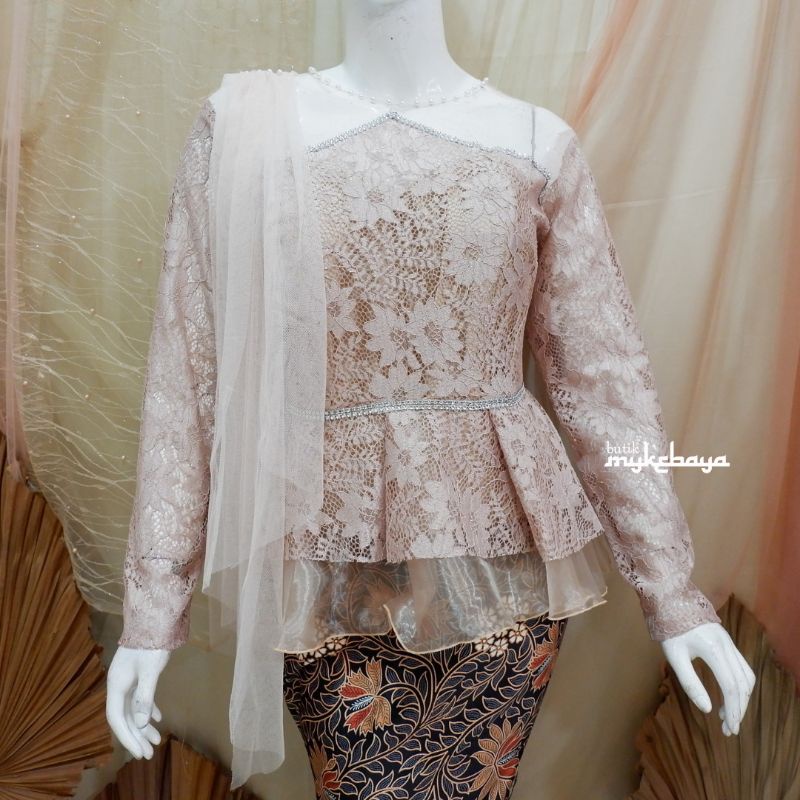 Kebaya Selendang Wisuda Kondangan Brokat Brukat Tile Tule Rok Batik Rok Batik Duyung S M L XL Mocca