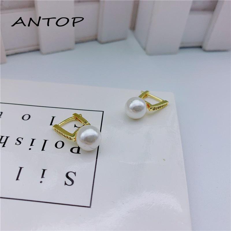 Anting Tusuk Lapis Emas 18k Dengan Mutiara Untuk Wanita