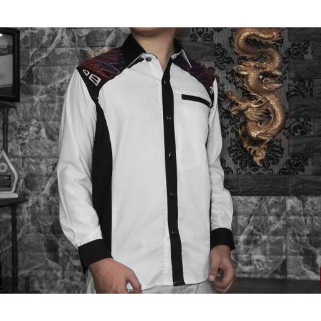 BATIK KERTABUMI JOGJAKARTA - WHITE PHYTON