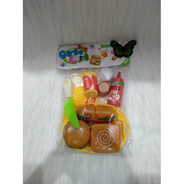 Mainan set makanan