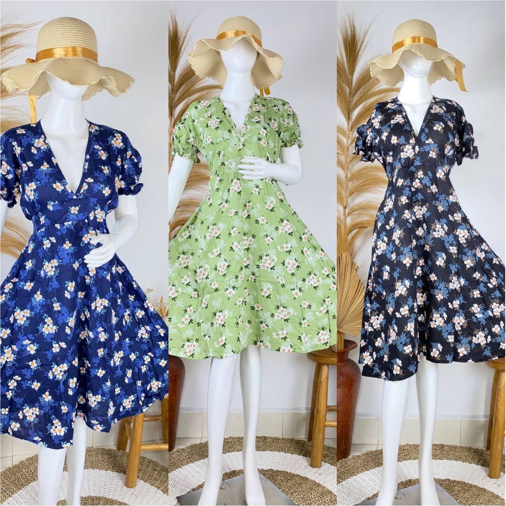 DRESS V.