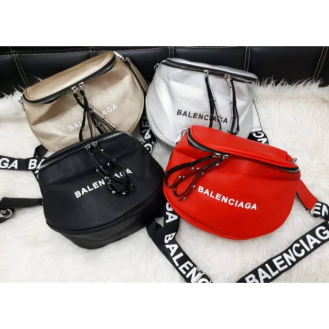 TAS BALENCIAGA Chest bag/Balenciaga Crosbody SILVER HDW