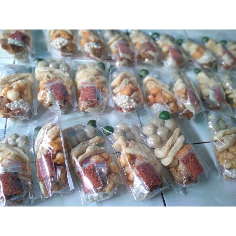 

Paket 1kg baso aci isi 8