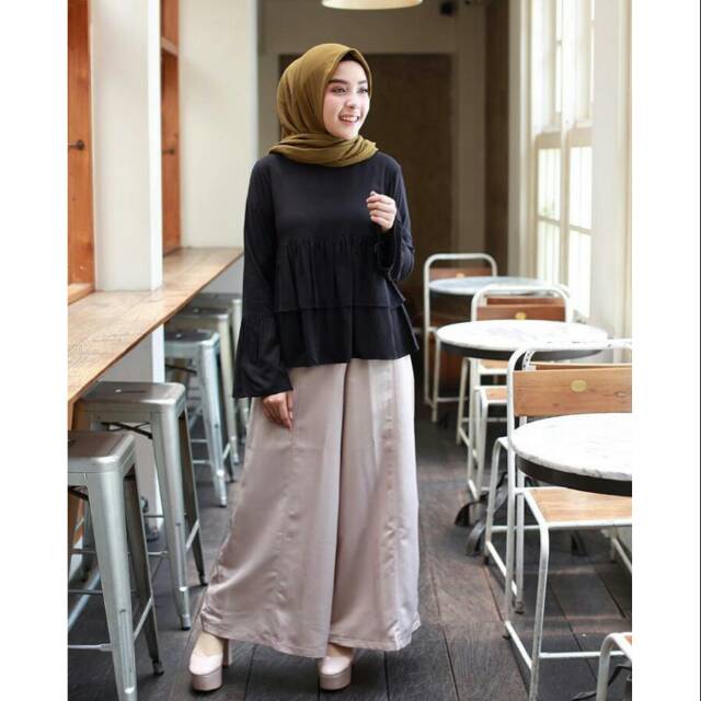 Selena blouse by Lights.clo